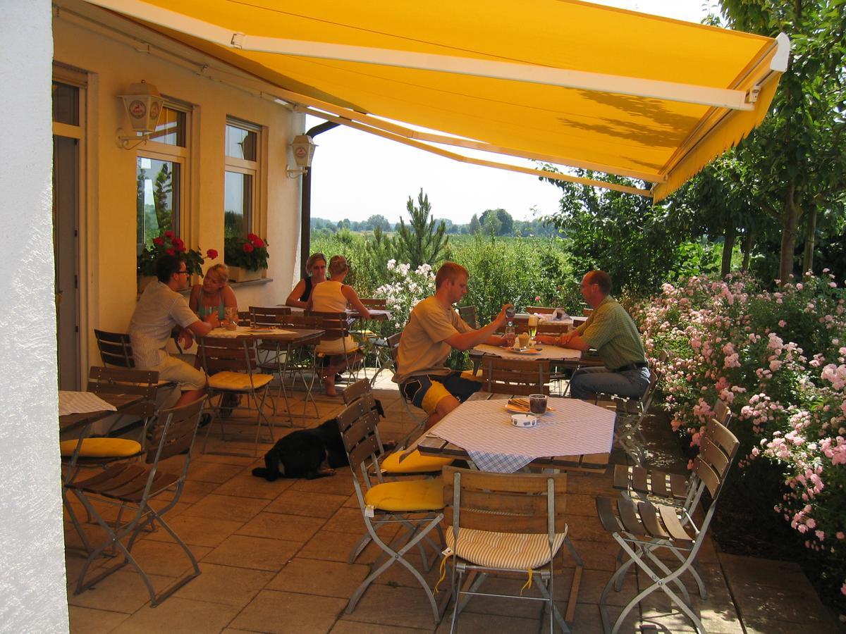 Apfelbluete Bed & Breakfast 8 Km Vom Bodensee Salem  Exterior photo